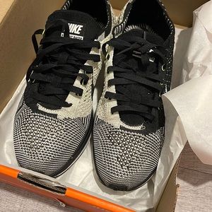 Nike Fly Knit Racer Orca Volt